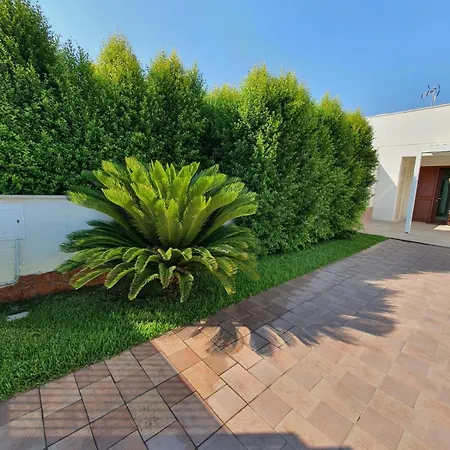 Apartment Torre Saracena Sant'Andrea (Apulia)