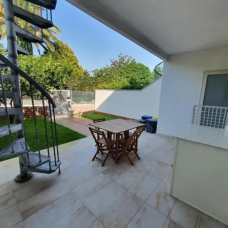 Apartment Torre Saracena Sant'Andrea (Apulia)