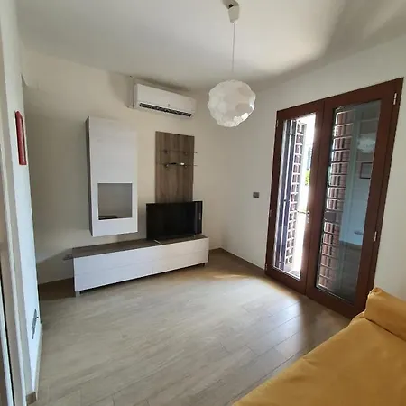 Torre Saracena Apartment Sant'Andrea (Apulia)